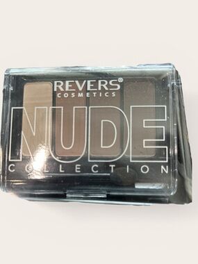 Revers Nude Collection Eyeshadow Palette — Neutral & Soft Pink Shades